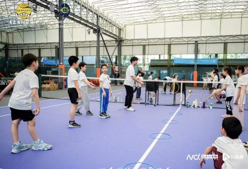 leyu-粤港澳大湾区青少年体育发展计划网球培训增城站开营
